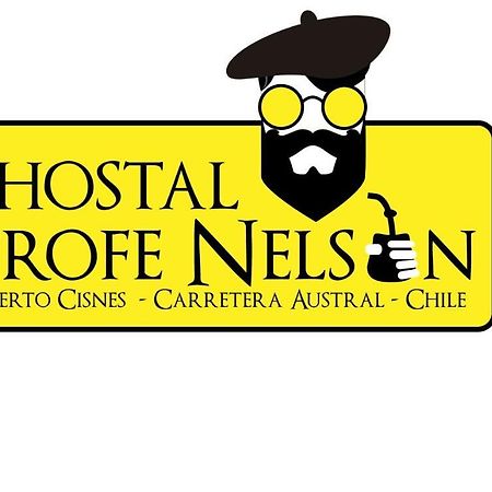 Profe Nelson Hostel Puerto Cisnes Εξωτερικό φωτογραφία